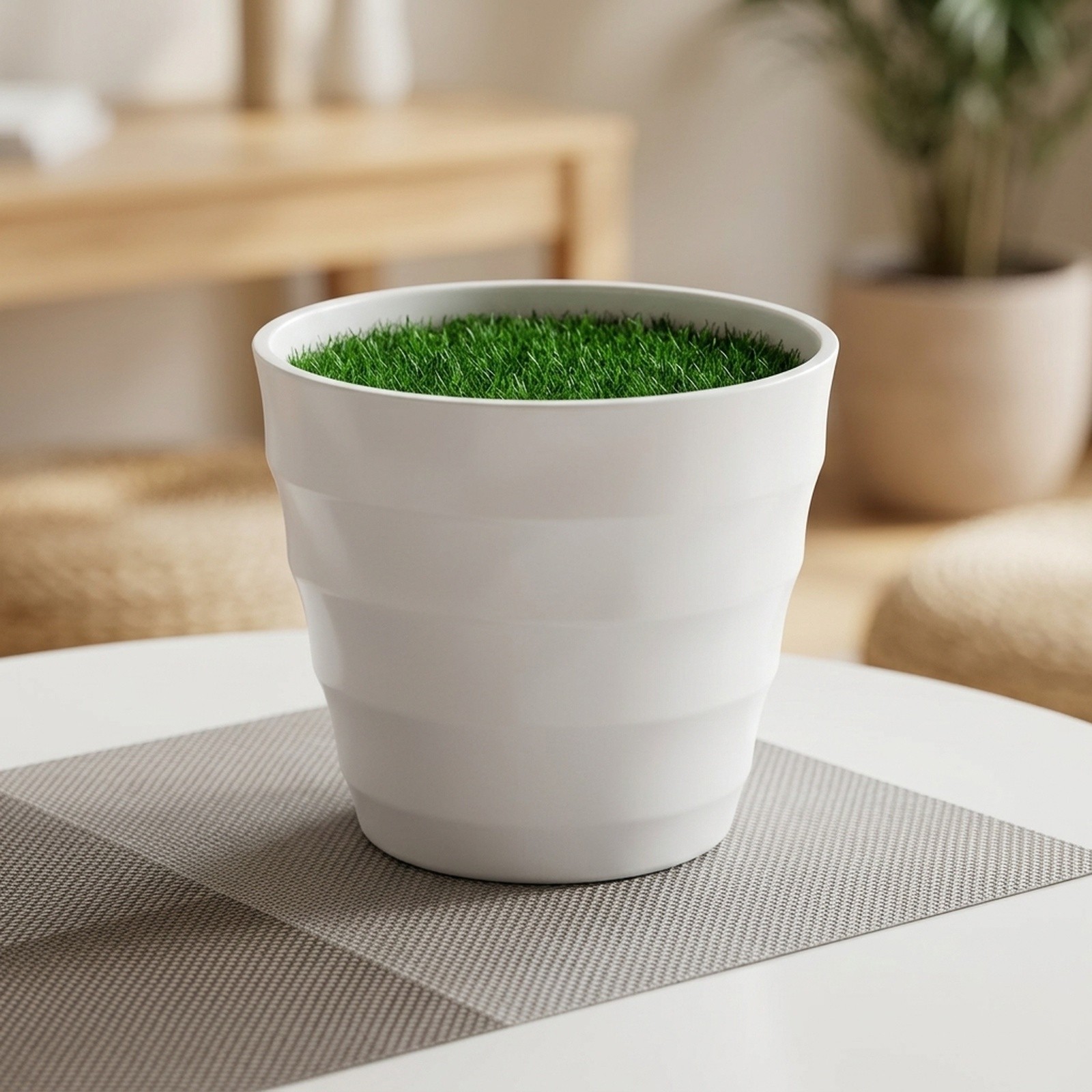Plastic Lawn Vase with Artific - Bonsai Garden Restaurant ulasan dan harga